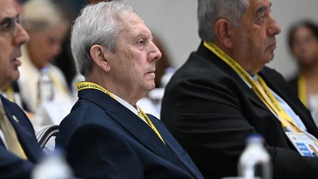 Fenerbahçe'de 120 milyon dolarlık dev operasyon! Aziz Yıldırım fitili ateşledi, kasaya servet akacak